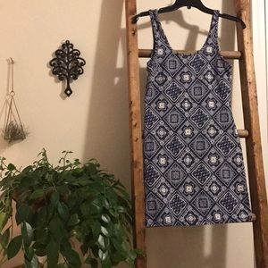 Blue and white patterned body con dress size m